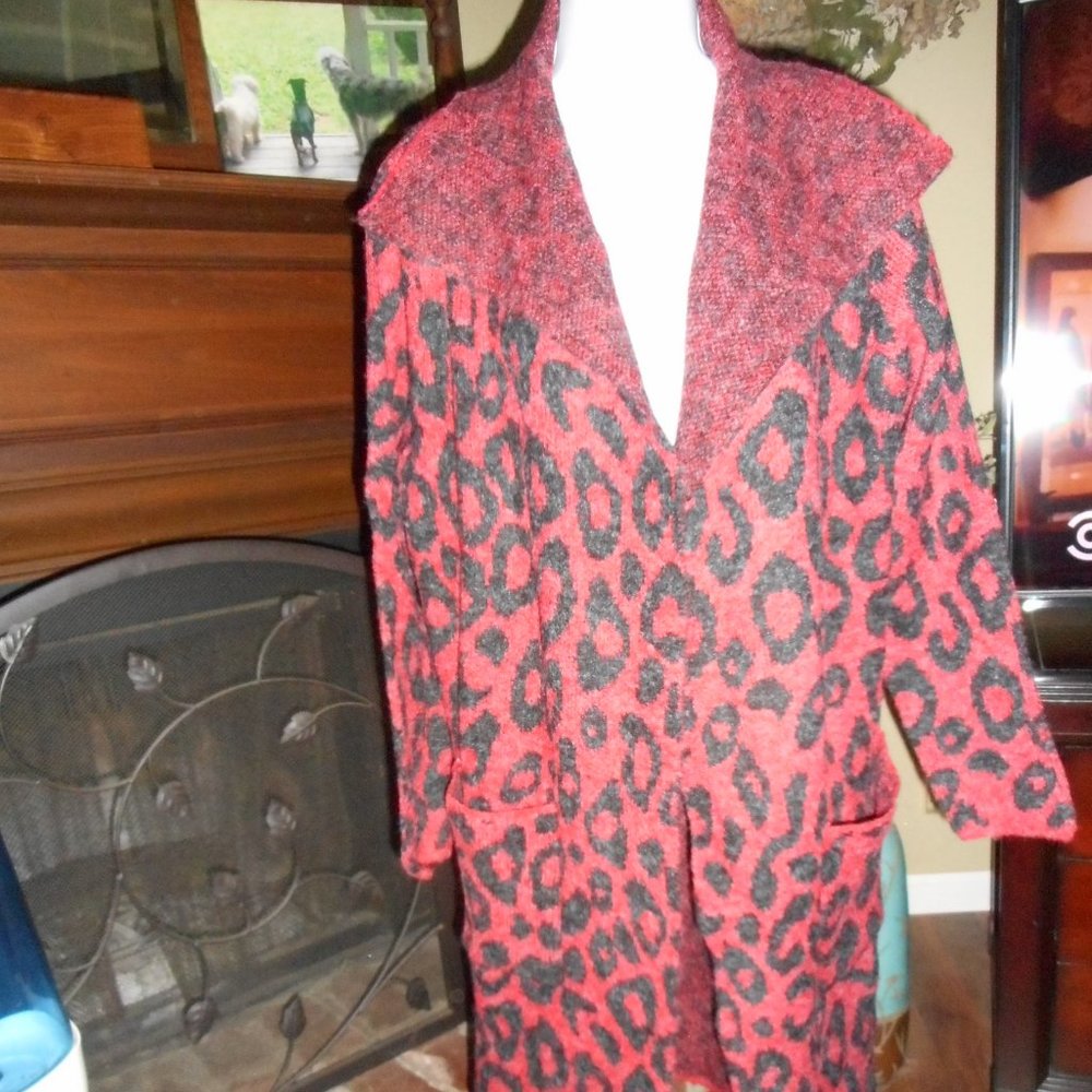 NWT Joseph A. Red Leopard Sweater, duster, Medium - Picture 2 of 7
